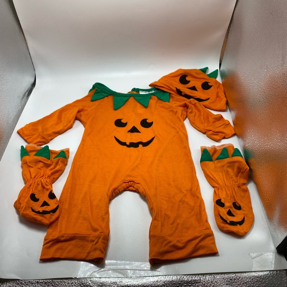 Festive Pumpkin Bodysuit Set - Orange and Green